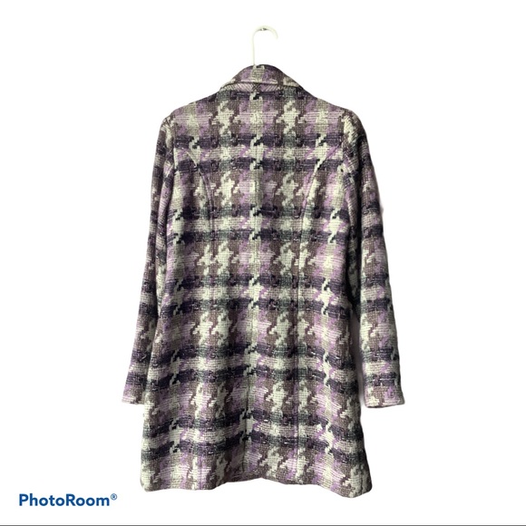 Never worn tribal coat - Picture 2 of 8